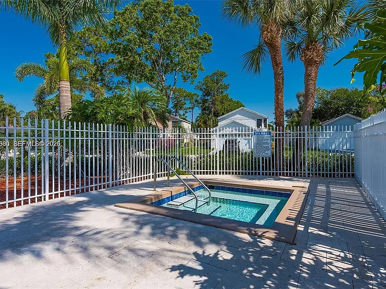 5800 Rambler Rose Way — Photo 35