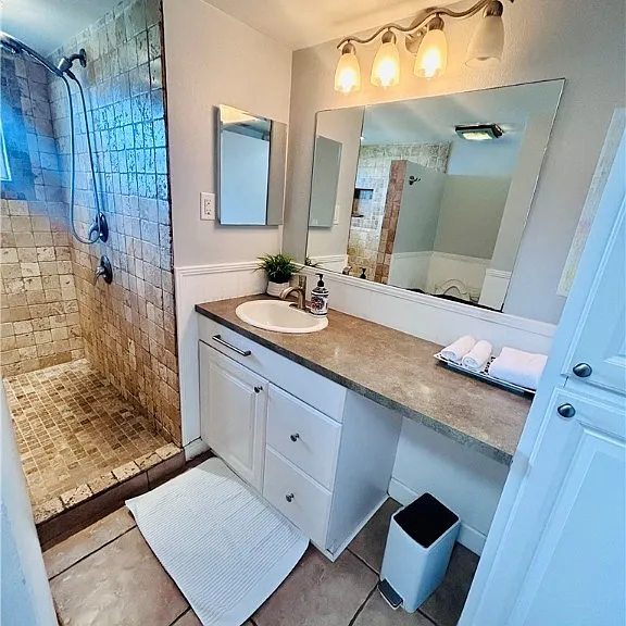 Covington Cir W — Photo 20