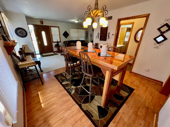 508 Myrtle St, Scott City, KS 67871