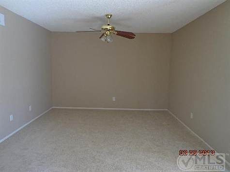 4th image of 10722 Cottonwood Ave