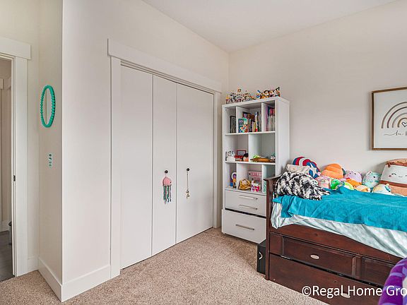 3rd image of 10549 Richfield Ln