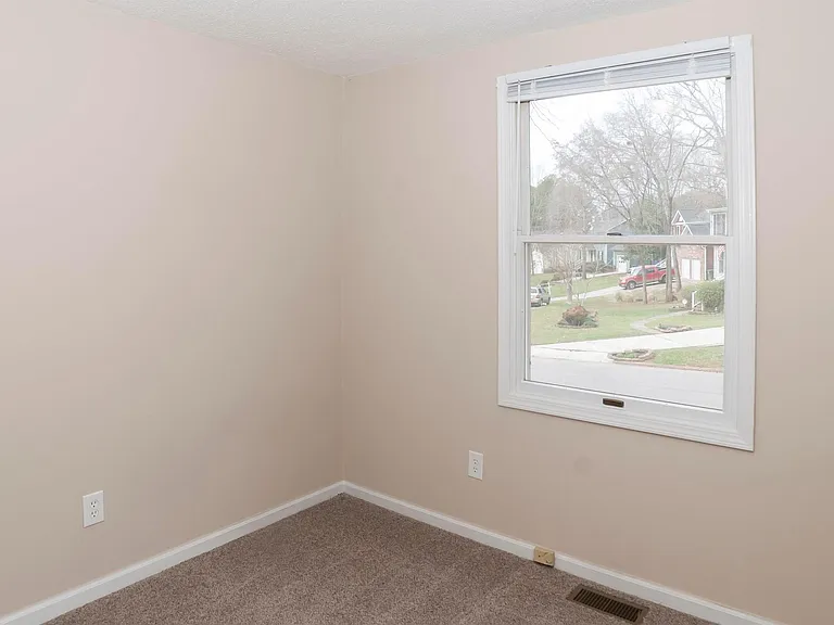 507 Trappers Run Dr — Photo 32