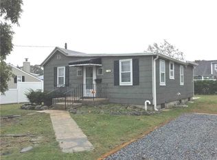 1560 7th St, West Babylon, NY 11704