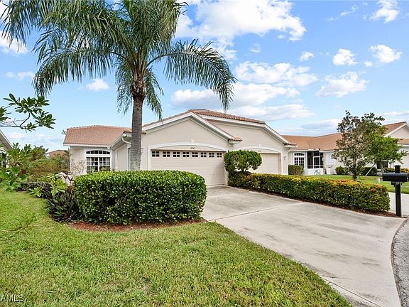 4th image of 12743 Devonshire Lakes Cir