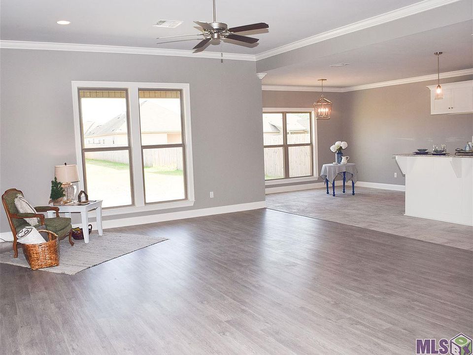 1st image of 28306 Lake Bruin Dr