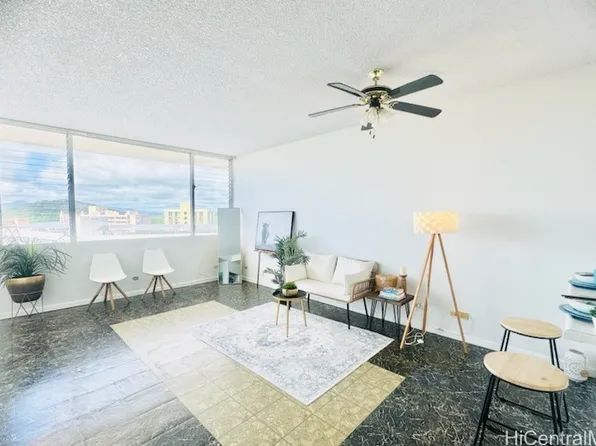 1121 Ala Napunani St APT 1901, Honolulu, HI 96818