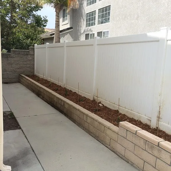 2196 Rancho Hills Dr — Photo 23