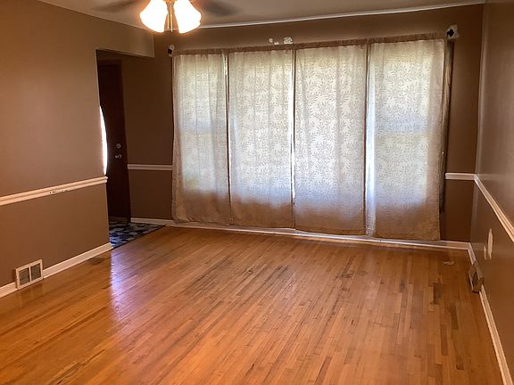 2nd image of 11600 S Avenue J