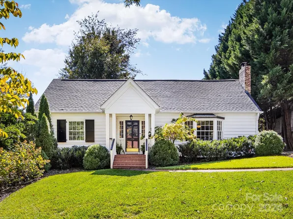 2438 Hassell Pl, Charlotte, NC 28209