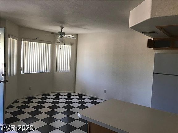 4th image of 8410 Eldora Ave Unit 2060