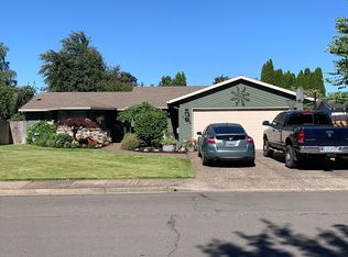 1125 SW Tall Oaks Dr, McMinnville, OR 97128