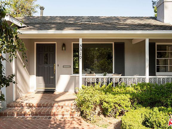 3rd image of 5510 Ventura Canyon Ave