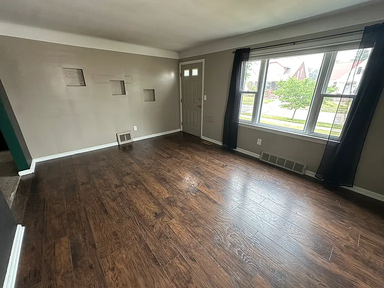 6711 Farnsworth Dr — Photo 13