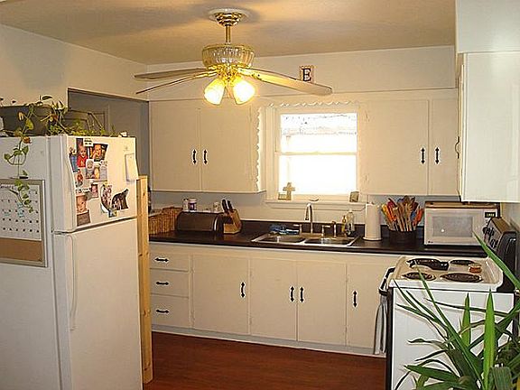 4th image of 406 S Bass St