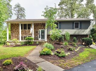 17 Newcastle Ln, Oak Ridge, TN 37830