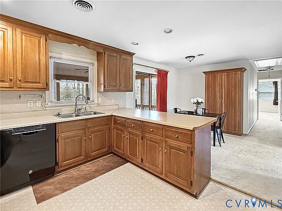 3rd image of 5513 Qualla Rd