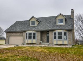 7921 S Cook Rd, Grain Valley, MO 64029