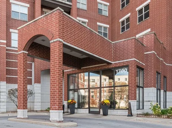 1700 Riverwoods Dr APT 508, Melrose Park, IL 60160