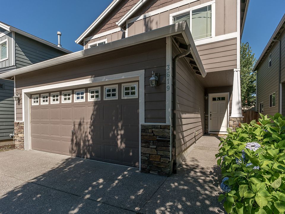 1st image of 3619 SE 191st Ave