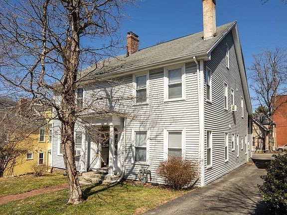 3rd image of 36 Cedar St #1A