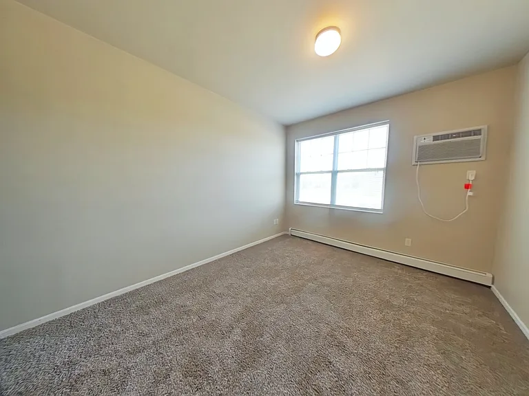 Boulder Ridge Apartments — Photo 19