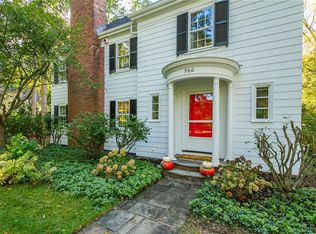 960 Allens Creek Rd, Rochester, NY 14618