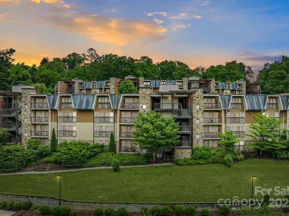 429 Bowling Park Rd, Asheville, NC 28803