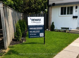 11 Grantbrook Ct, Brampton, ON L6S 2K8