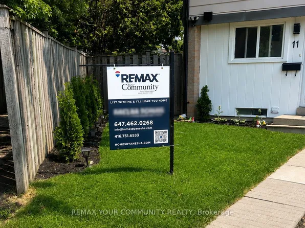 11 Grantbrook Ct, Brampton, ON L6S 2K8
