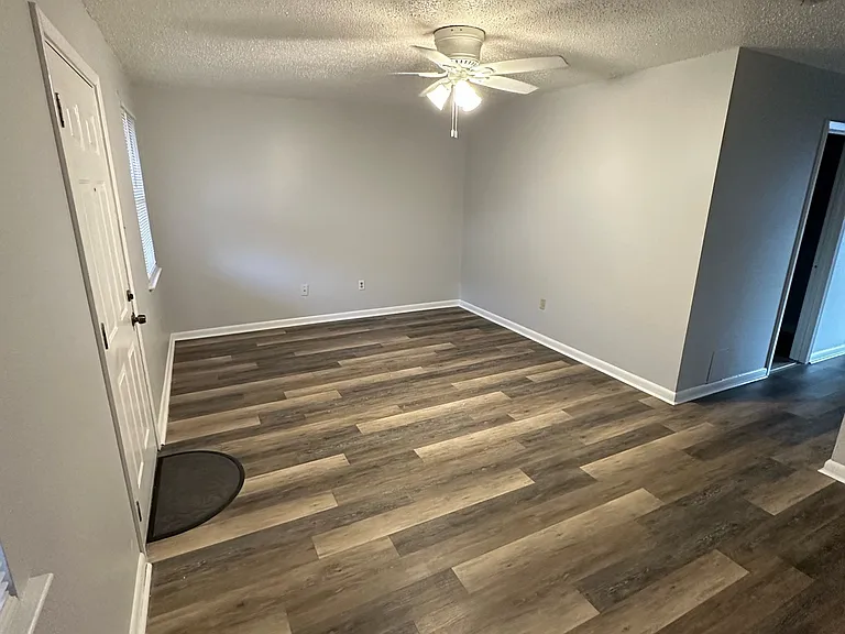 2020 Hickory Ave #202 — Photo 2