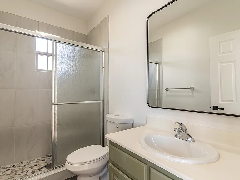 1105 Rock Harbor Point — Photo 19