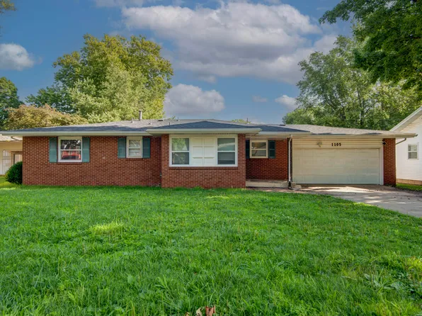 1105 E Edgewood Street, Springfield, MO 65807
