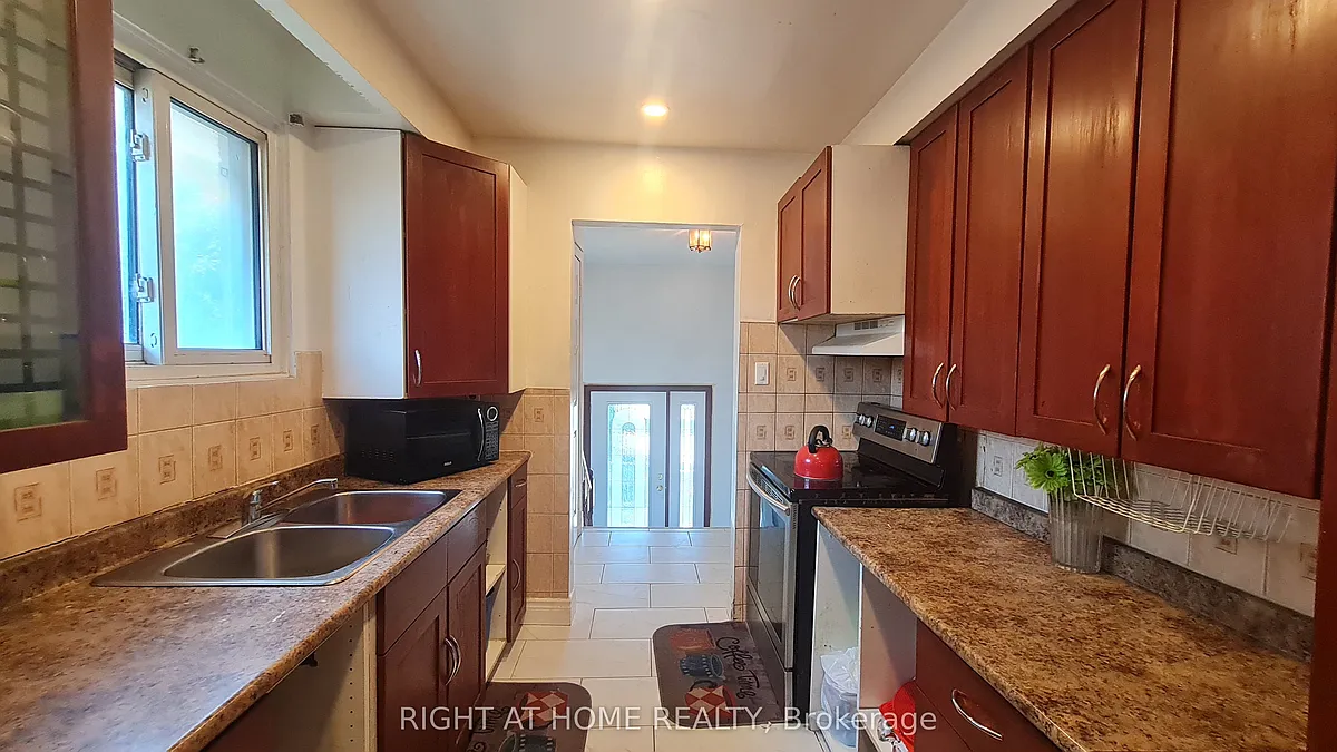 Building Photo - 55 Littleleaf Dr #C
