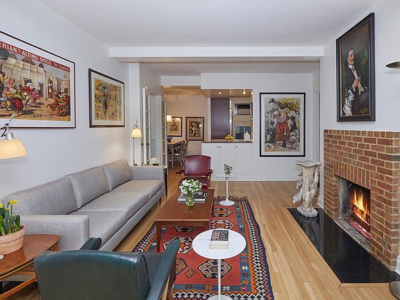 4th image of 400 E 52nd St APT 14D