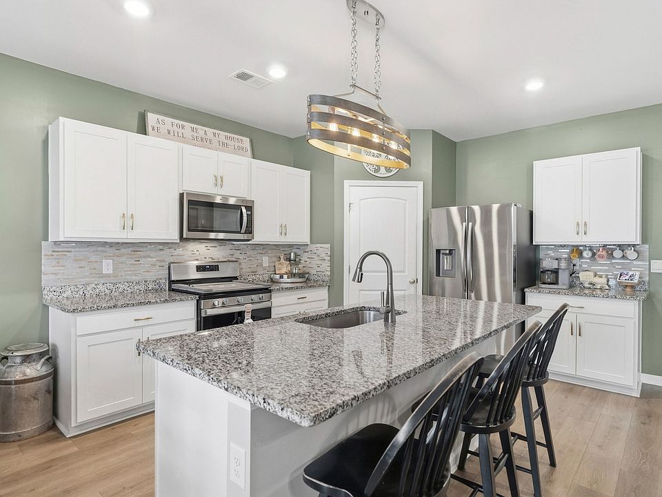 1st image of 5097 Hunters Village Dr
