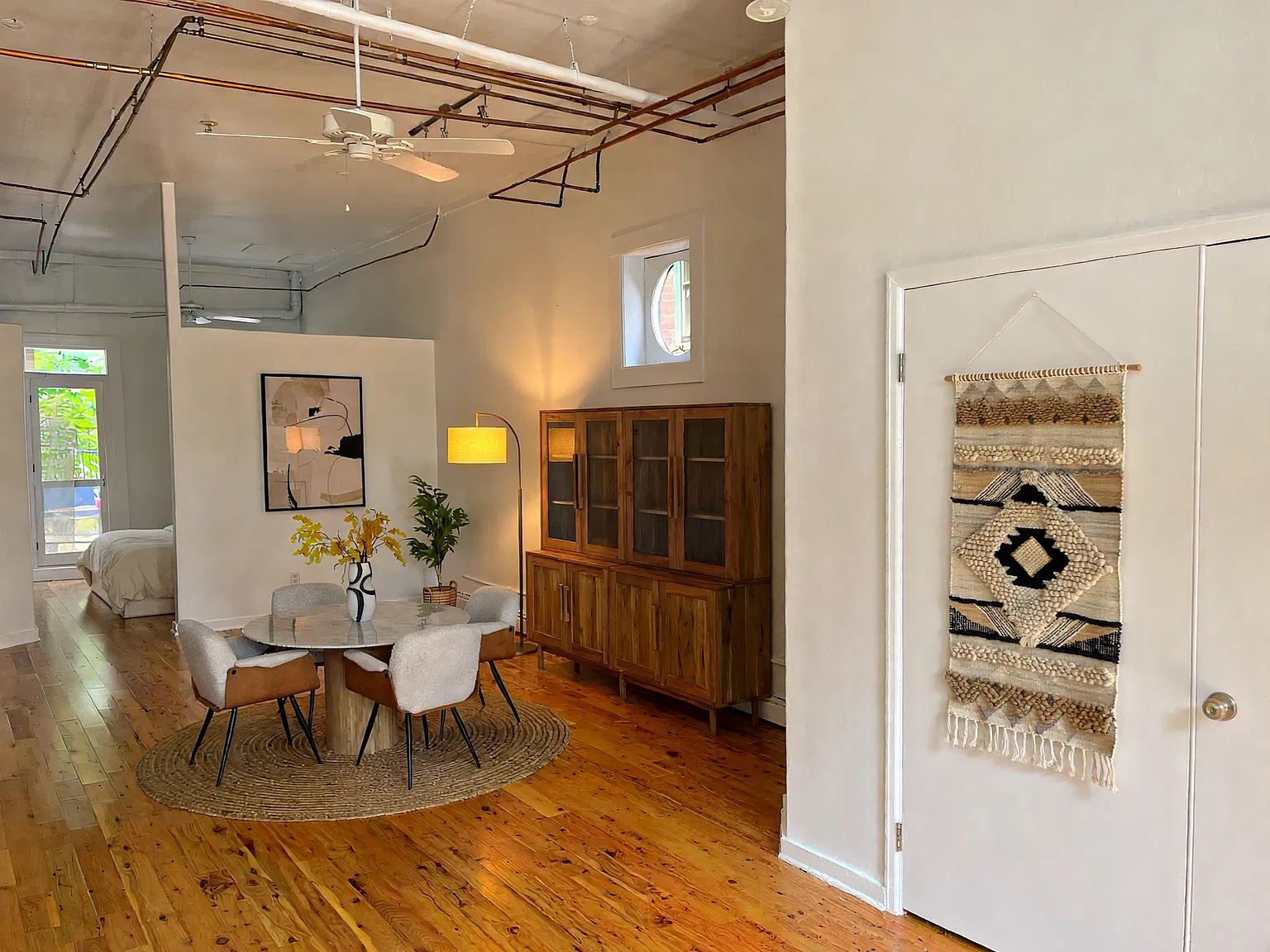 1 bed, 800 sqft, $1,850 — Photo 3