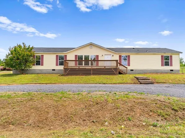 270 Falcon Cir, Chatsworth, GA 30705