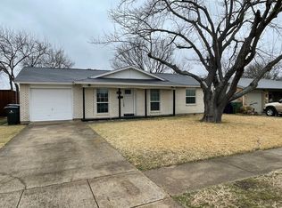 1425 Homestead Pl, Garland, TX 75044