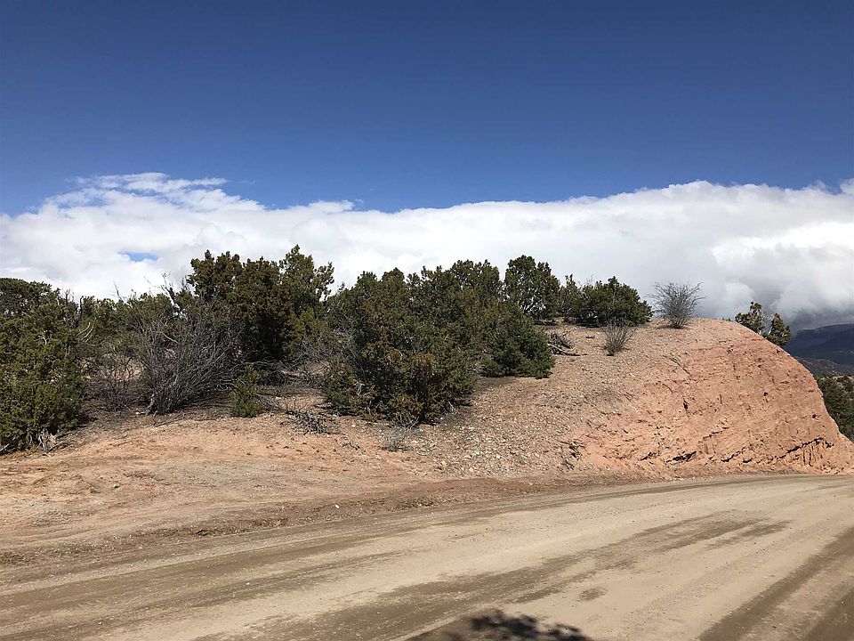 1st image of 42 Lomas De Tesuque