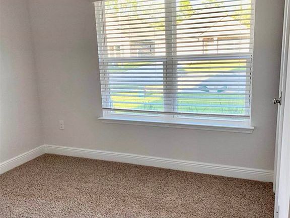 2nd image of 3805 Hawks Landing Cir