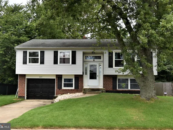 337 Lincoln Ave, Edgewater Park, NJ 08010