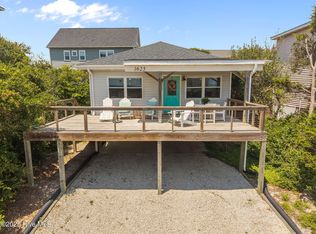 1625 S Shore Dr, Surf City, NC 28445