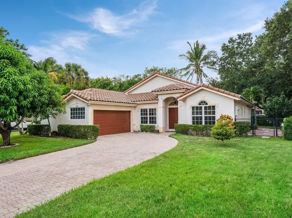 5563 NW 41st Avenue, Coconut Creek, FL 33073
