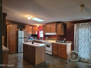 24 Frosty Ln, Moorcroft, WY 82721