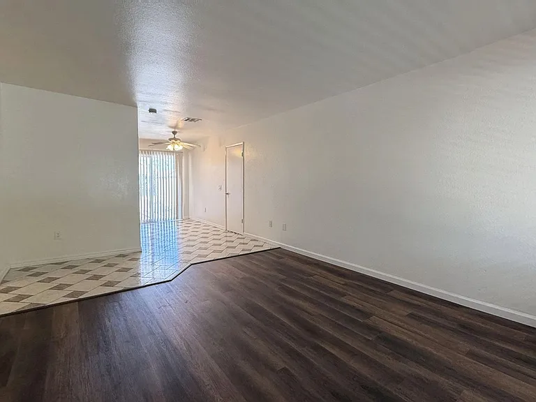 539 Hidalgo Ave — Photo 3