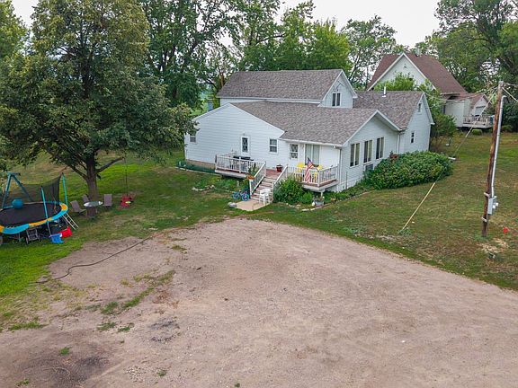 5th image of 48055 259th St