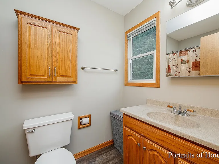 1309 Duke Dr — Photo 10