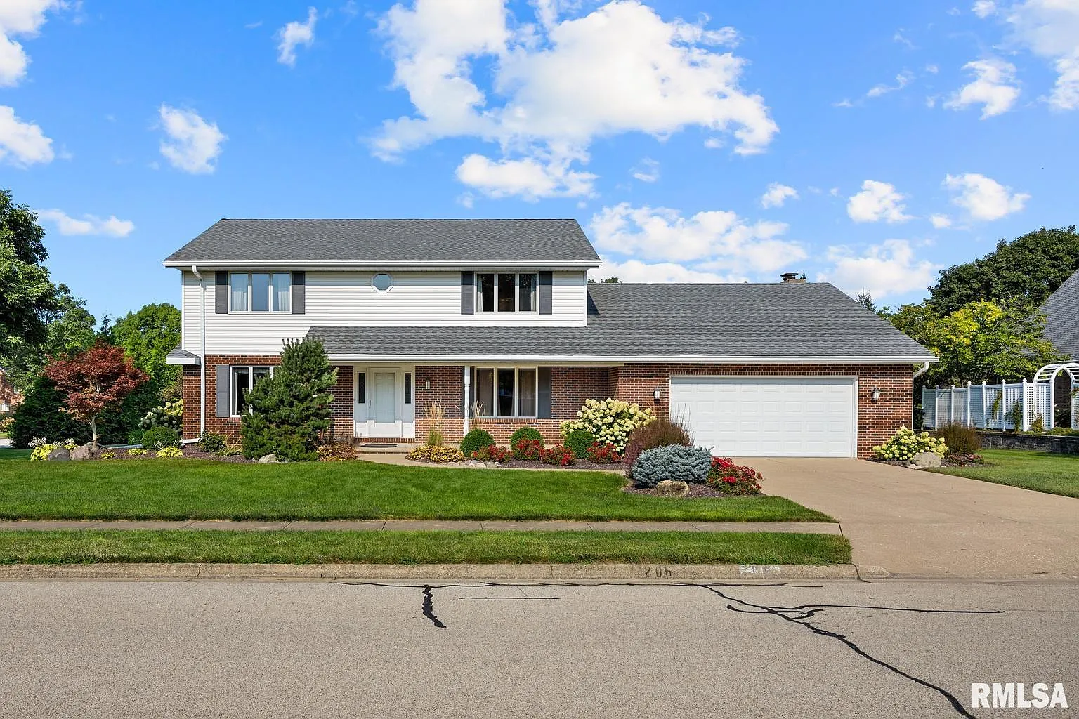 11 Blackberry Ln photo 1