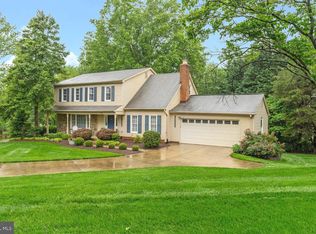 1880 Cold Creek Ct, Vienna, VA 22182