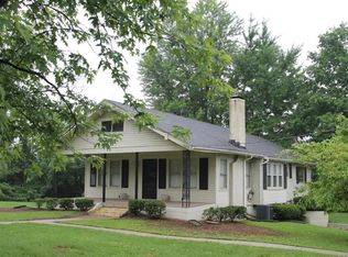 200 Gilliland Rd, Louisville, KY 40245